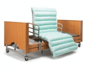 GB Medicali - Letto con piano rete girevole per alzata assistita - Latona
