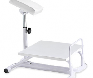 GB Medicali - Predellino con poggiagambe regolabile - EB19